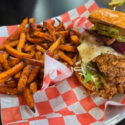 Ma Lou's Fried Chicken - Basic chick