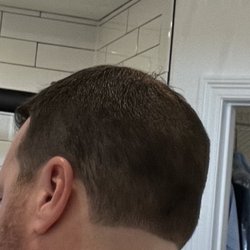 Centerville Barbers - A Little Off the Top