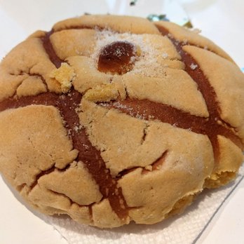 Cake World Bakery - 08/21/22 Chestnut Concha / Ombligo - Bakeries Near Me - Las Vegas, Nevada