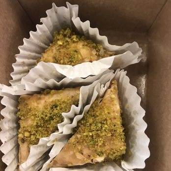 Luna Grill Redlands - Baclava - Greek Near Me - Redlands, California