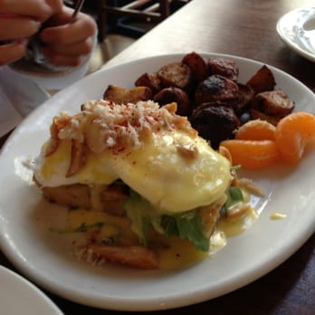 Tilikum Place Cafe - Smoked trout Benedict - New American Near Me - Seattle, Washington Tilikum Place Cafe - Smoked trout Benedict - New American Near Me - Seattle, Washington