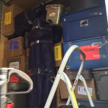 Last Minute Relocation - Organized and neat packing onto moving truck - Movers Near Me - Englewood, New Jersey