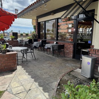 John's Place - Its outside dining patio is spotlessly clean! - American Near Me - Brea, California