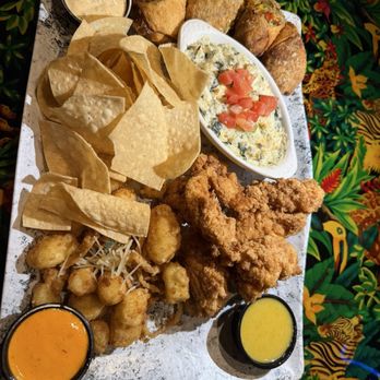 Rainforest Cafe - Awesome Appetizer Adventure - American Near Me - Atlantic City, New Jersey