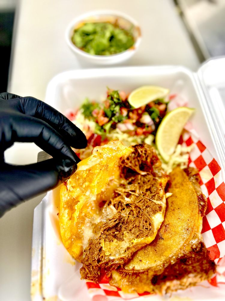 Hector’s South of the Border Mexican Food — Mexican restaurant in Sahuarita 