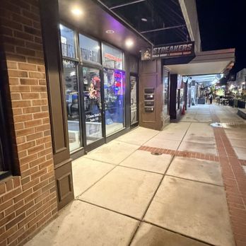 Streakers - Entrance - Bars Near Me - Concord, North Carolina Streakers - Entrance - Bars Near Me - Concord, North Carolina