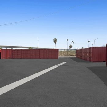 Extra Storage - Self Storage Near Me - Riverside, California