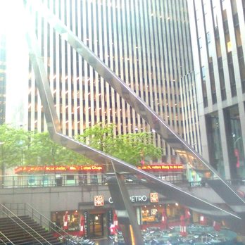 Paramount Plaza - Shared Office Spaces Near Me - New York, New York Paramount Plaza - Shared Office Spaces Near Me - New York, New York