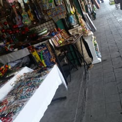 Los Cavazos - Quick stop to look around for arts and crafts and mexican goods candies, jams, spices etc.