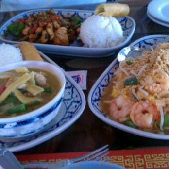 Saing Thai Cuisine - Cashew nut chicken, green curry, shrimp pad thai - Thai Near Me - Tucson, Arizona Saing Thai Cuisine - Cashew nut chicken, green curry, shrimp pad thai - Thai Near Me - Tucson, Arizona