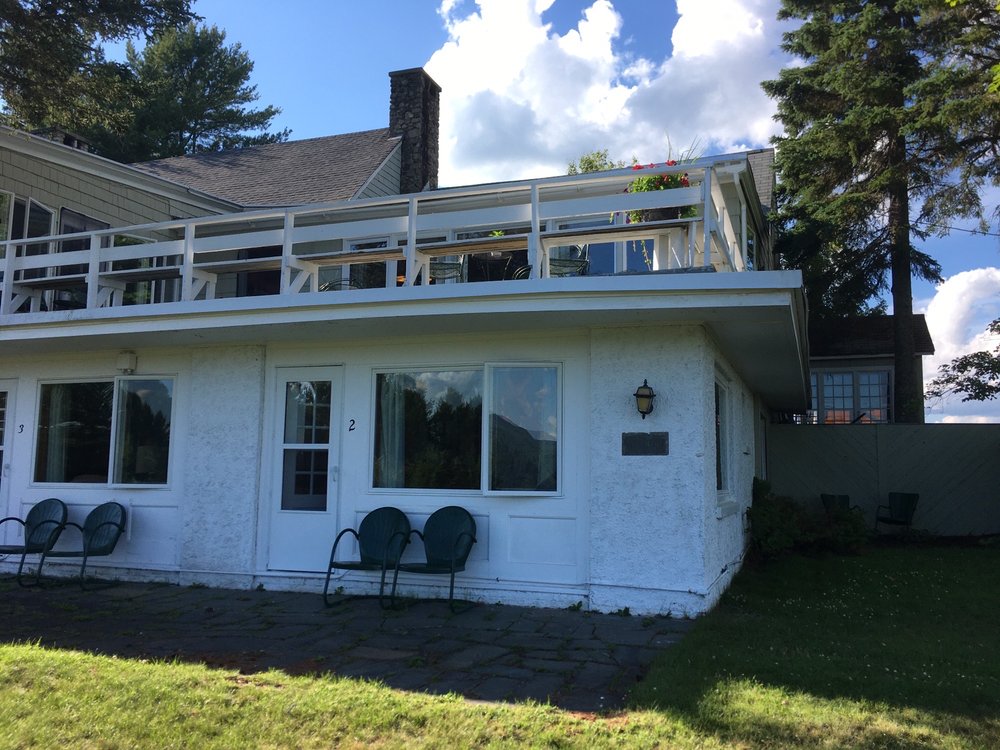 COUNTRY CLUB INN Updated August 2024 46 Photos 56 Country Club Rd