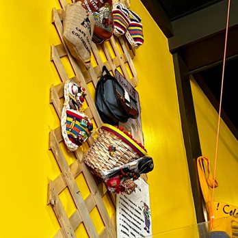 Moliendo cafe - Decorations - Colombian Near Me - Albany, New York Moliendo cafe - Decorations - Colombian Near Me - Albany, New York