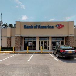 Bank of America Financial Center - Storefront
