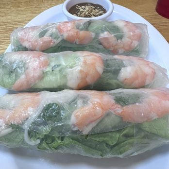 Pho Lotus - Spring rolls with peanut sauce - Vietnamese Near Me - Harrisburg, Pennsylvania Pho Lotus - Spring rolls with peanut sauce - Vietnamese Near Me - Harrisburg, Pennsylvania