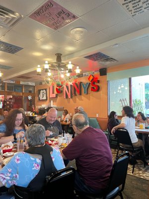 Photo of Lenny's Restaurant - Clearwater, FL, US. Eclectic dining room.