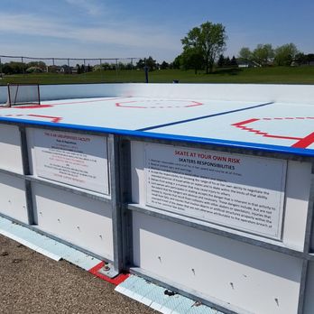 Earl E Borden Park - Awesome outdoor roller/hockey rink. I'm sure it'll be busy when school gets out next month - Parks Near Me - Rochester Hills, Michigan Earl E Borden Park - Awesome outdoor roller/hockey rink. I'm sure it'll be busy when school gets out next month - Parks Near Me - Rochester Hills, Michigan