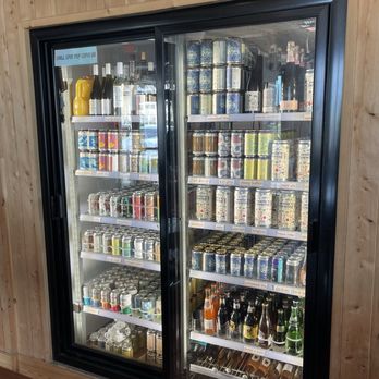 Swells’a Brewing - Beer selection to go - Breweries Near Me - Kill Devil Hills, North Carolina Swells’a Brewing - Beer selection to go - Breweries Near Me - Kill Devil Hills, North Carolina
