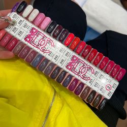 Nails for You - Colour selection