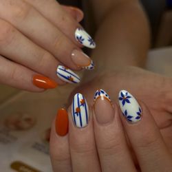 Lush Nail Lounge