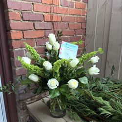 Pots Of Luck Florist