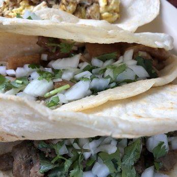 Taqueria Chabelita - Machacada, Chiccharon and Fajita Beef tacos. - Mexican Near Me - Houston, Texas
