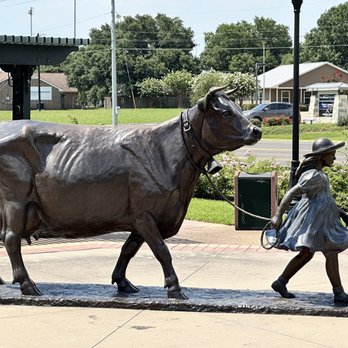 Blue Bell Creameries - Ice Cream & Frozen Yogurt Near Me - Brenham, Texas Blue Bell Creameries - Ice Cream & Frozen Yogurt Near Me - Brenham, Texas