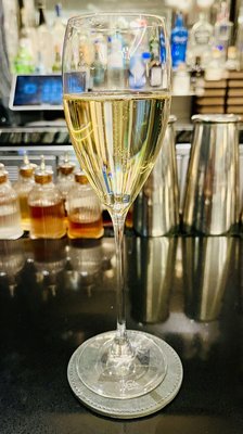 Quadrant Bar & Lounge by null