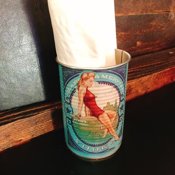 Smith & Kings - Cute Napkin Holder - Cocktail Bars Near Me - Honolulu, Hawaii Smith & Kings - Cute Napkin Holder - Cocktail Bars Near Me - Honolulu, Hawaii