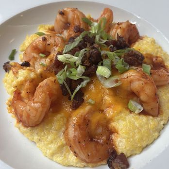 82 Queen - Barbeque Shrimp & Grits - Southern Near Me - Charleston, South Carolina 82 Queen - Barbeque Shrimp & Grits - Southern Near Me - Charleston, South Carolina