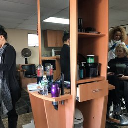 Amazing salon. Amazing salon.