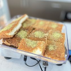 Baklawa King - 3 types of fresh baked Kanefa- $95