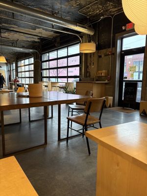 KLVN Coffee Lab by null