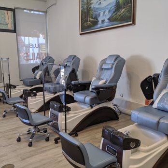 US Nails - Spa Chairs. Sanitized after every guest - Nail Salons Near Me - Sherman Oaks, California US Nails - Spa Chairs. Sanitized after every guest - Nail Salons Near Me - Sherman Oaks, California