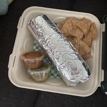Ruby’s Banquets - Super Burrito - Food Trucks Near Me - North Highlands, California Ruby’s Banquets - Super Burrito - Food Trucks Near Me - North Highlands, California