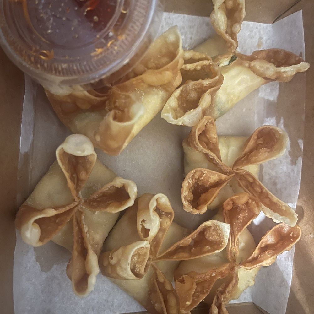 Beau Thai - Crab Rangoons - Thai Near Me - Pasadena, California
