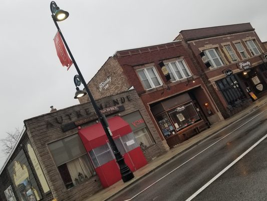 Autre Monde Cafe & Spirits by null