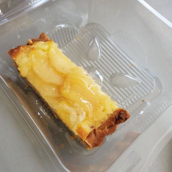 Fendu Boulangerie - Pear tart - Bakeries Near Me - Honolulu, Hawaii Fendu Boulangerie - Pear tart - Bakeries Near Me - Honolulu, Hawaii