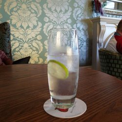 Marine Court - Vodka tonic