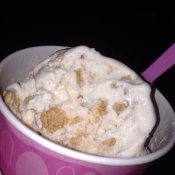 Baskin-Robbins - New York Cheese Cake - Ice Cream & Frozen Yogurt Near Me - San Jose, California Baskin-Robbins - New York Cheese Cake - Ice Cream & Frozen Yogurt Near Me - San Jose, California