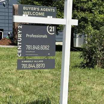 Century 21 Professionals - We fully cooperate with all REALTORS - Real Estate Agents Near Me - Braintree, Massachusetts Century 21 Professionals - We fully cooperate with all REALTORS - Real Estate Agents Near Me - Braintree, Massachusetts