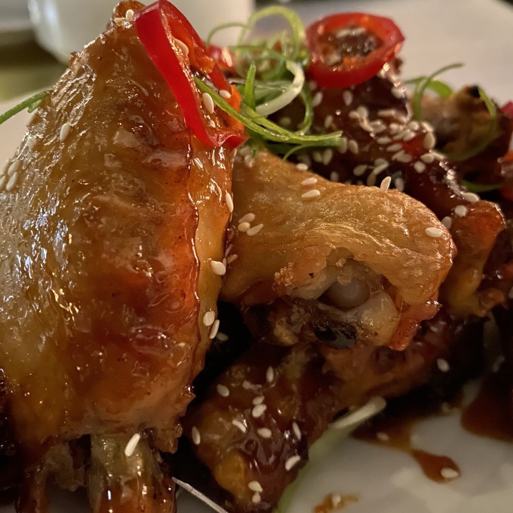Service Bar - Wings - New American Near Me - Columbus, Ohio