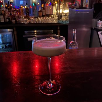 Nearby Bar - Cocktail Bars Near Me - Denver, Colorado