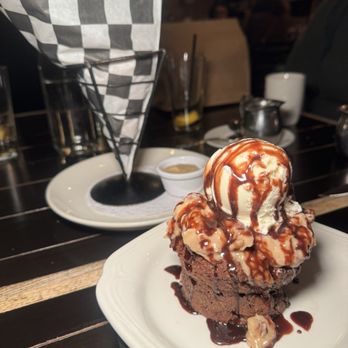 Drew's Bayshore Bistro - Chocolate Bread pudding - New American Near Me - Keyport, New Jersey