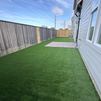 Texans Turf - After photo - Artificial Turf Near Me - Houston, Texas Texans Turf - After photo - Artificial Turf Near Me - Houston, Texas
