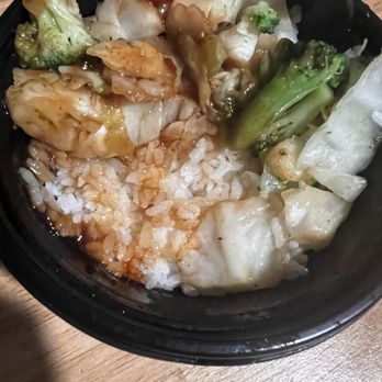 Yoshinoya Redlands - Chicken Combo Bowl - Japanese Near Me - Redlands, California Yoshinoya Redlands - Chicken Combo Bowl - Japanese Near Me - Redlands, California