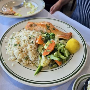 Peter's Clam Bar - Salmon - Seafood Near Me - Island Park, New York Peter's Clam Bar - Salmon - Seafood Near Me - Island Park, New York
