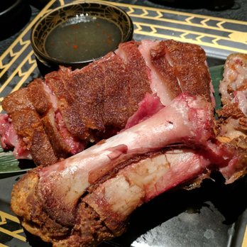 Dim Sum Library - Crispy Pig Knuckle - Dim Sum Near Me - Hong Kong, HK Dim Sum Library - Crispy Pig Knuckle - Dim Sum Near Me - Hong Kong, HK