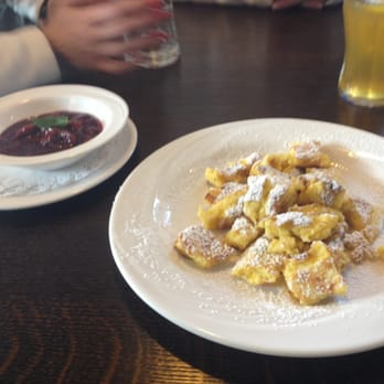 Restaurant Sunnseit - Sunnseit: Kaiserschmarrn mit Zwetschgen - Restaurants Near Me - Mittersill, 5 Restaurant Sunnseit - Sunnseit: Kaiserschmarrn mit Zwetschgen - Restaurants Near Me - Mittersill, 5