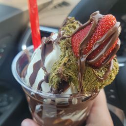 Dubai Custard Sundae Dubai Custard Sundae