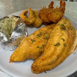 Sandpiper Inn On Lake Bernice
